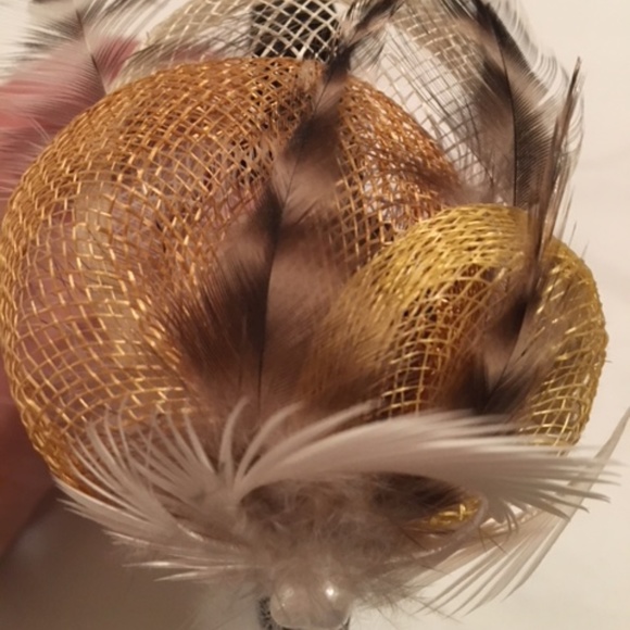 NWOT Women\'s Headband Fascinator